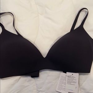 Lululemon Take Shape Bra size 34C.